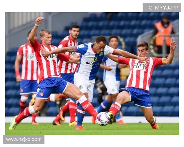 皇家社会俱乐部发展历程与文化价值探究 皇家社会俱乐部发展历程与文化价值探究