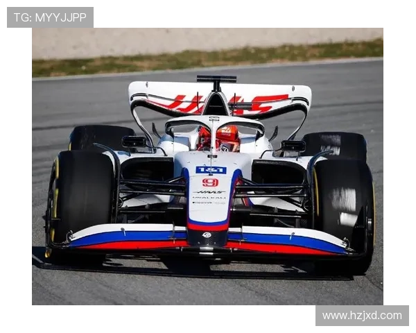 F1赛季最新动态:顶级车队竞争激烈 新赛道挑战引领车手速度革命 F1赛季最新动态:顶级车队竞争激烈 新赛道挑战引领车手速度革命